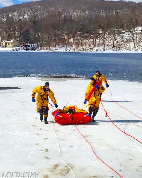 Firefighter Ryan Morrin (Left) Probationary Firefighter John Gaffney (Victim) Lt. Brent McDonnell (Front Right) Lt. James Gallagher (Back Right) 
Bringing the &quot;Victim&quot; back to shore
3/19/17
